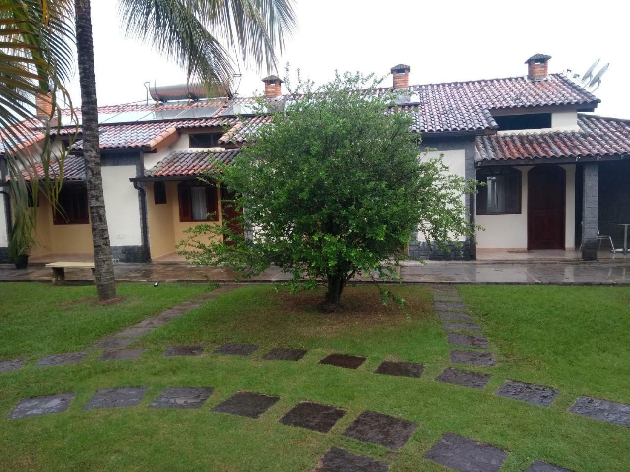 Pousada Nossa Senhora Penedo  Dış mekan fotoğraf A typical house in the city